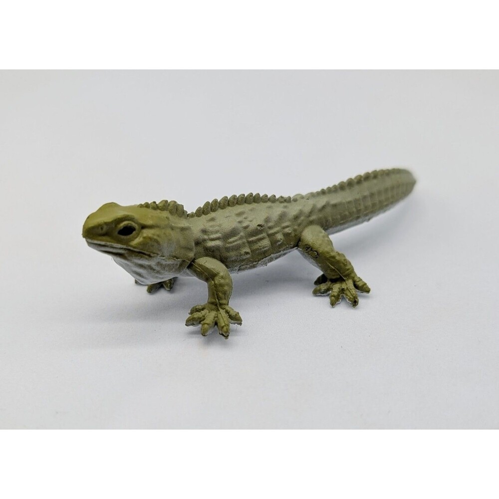 Safari Ltd Tuatara Reptile Figure Toy 3"
